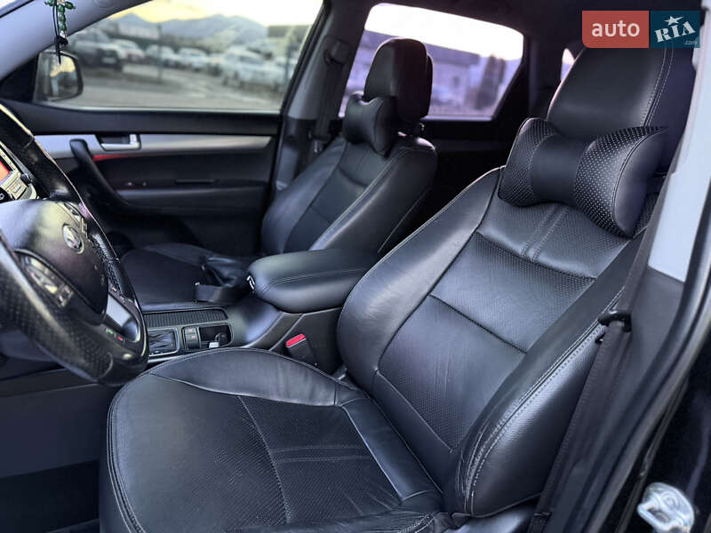 Внедорожник / Кроссовер Kia Sorento 2013 в Хусте