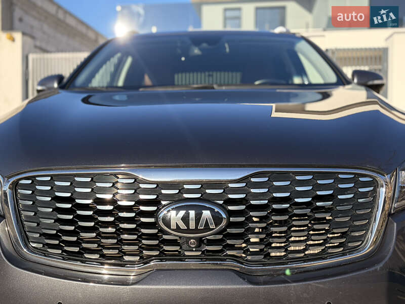 Внедорожник / Кроссовер Kia Sorento 2017 в Одессе фото 20 Внедорожник / Кроссовер Kia Sorento 2017 в Одессе