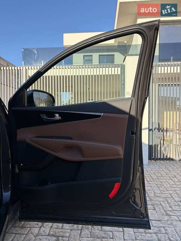 Внедорожник / Кроссовер Kia Sorento 2017 в Одессе фото 33 Внедорожник / Кроссовер Kia Sorento 2017 в Одессе