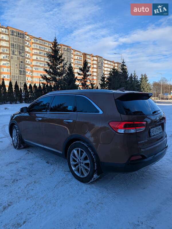 Позашляховик / Кросовер Kia Sorento 2015 в Тернополі
