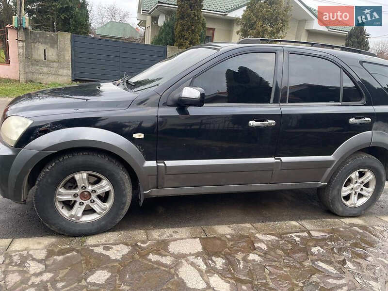 Внедорожник / Кроссовер Kia Sorento 2004 в Днепре