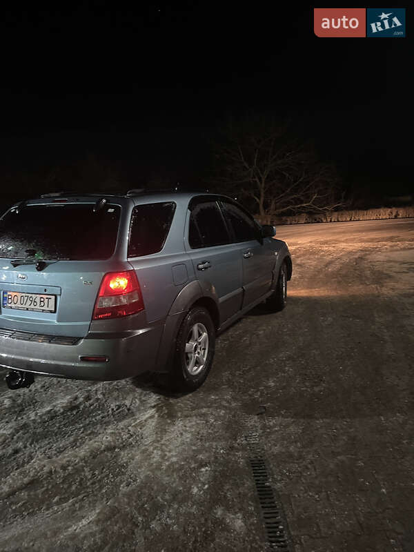 Внедорожник / Кроссовер Kia Sorento 2003 в Ивано-Франковске