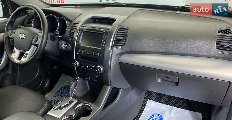 Внедорожник / Кроссовер Kia Sorento 2012 в Львове фото 18 Внедорожник / Кроссовер Kia Sorento 2012 в Львове