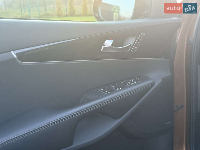 Позашляховик / Кросовер Kia Sorento 2016 в Луцьку фото 26 Позашляховик / Кросовер Kia Sorento 2016 в Луцьку