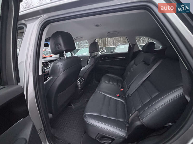 Внедорожник / Кроссовер Kia Sorento 2017 в Полтаве
