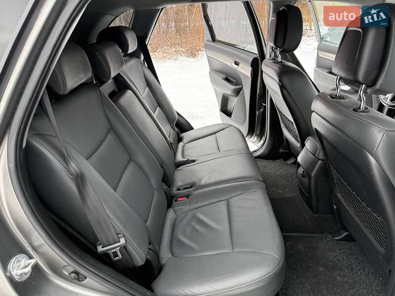 Позашляховик / Кросовер Kia Sorento 2010 в Звягелі