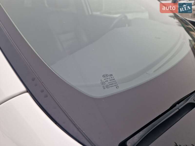 Внедорожник / Кроссовер Kia Sorento 2016 в Виннице