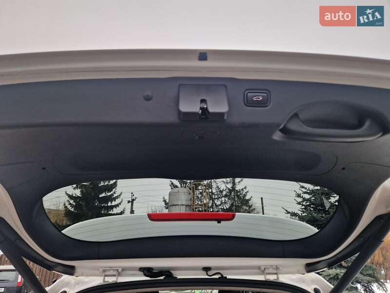 Внедорожник / Кроссовер Kia Sorento 2016 в Виннице