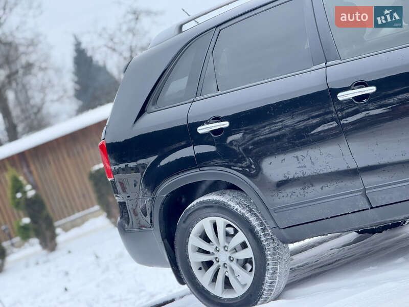 Внедорожник / Кроссовер Kia Sorento 2009 в Межгорье