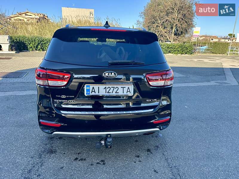 Внедорожник / Кроссовер Kia Sorento 2016 в Киеве