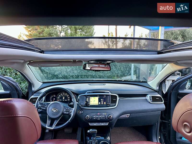 Внедорожник / Кроссовер Kia Sorento 2016 в Киеве