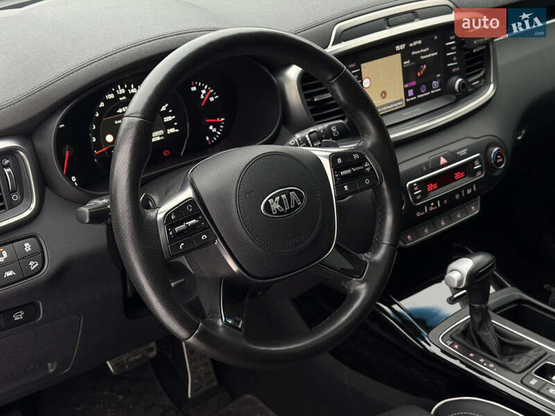 Внедорожник / Кроссовер Kia Sorento 2020 в Ивано-Франковске