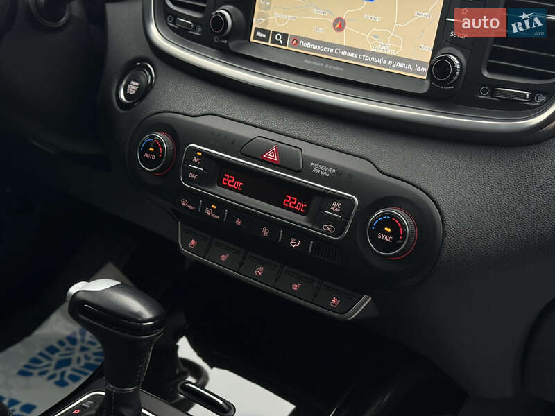 Внедорожник / Кроссовер Kia Sorento 2020 в Ивано-Франковске