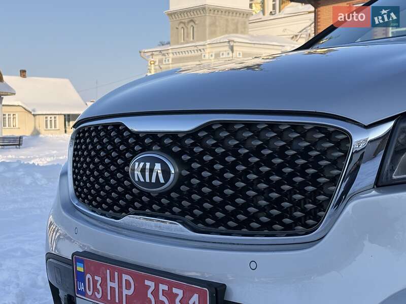 Внедорожник / Кроссовер Kia Sorento 2016 в Бродах