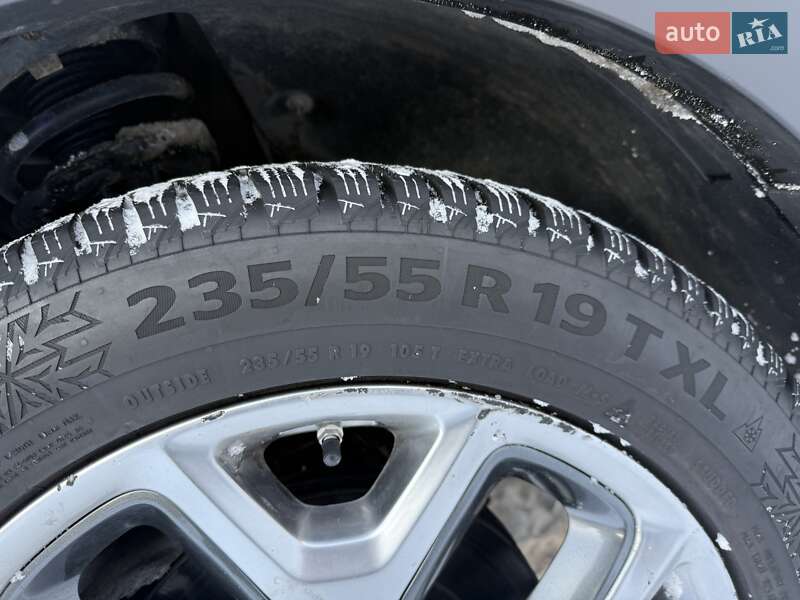 Внедорожник / Кроссовер Kia Sorento 2016 в Бродах