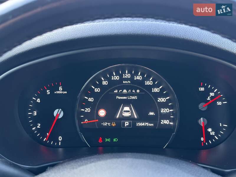 Внедорожник / Кроссовер Kia Sorento 2016 в Бродах