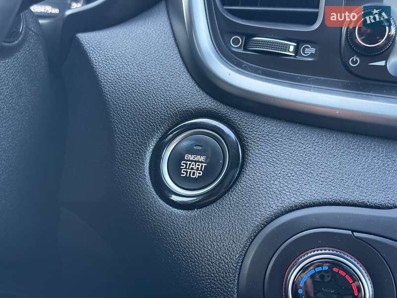 Внедорожник / Кроссовер Kia Sorento 2016 в Бродах