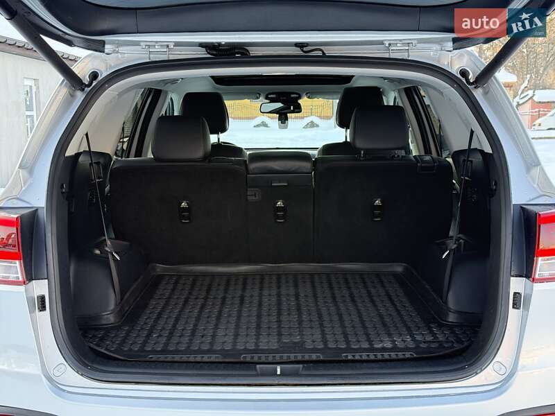 Внедорожник / Кроссовер Kia Sorento 2016 в Бродах