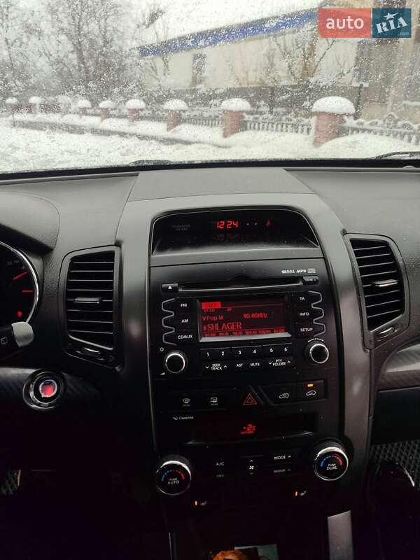 Внедорожник / Кроссовер Kia Sorento 2010 в Тернополе