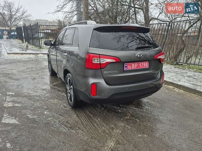 Внедорожник / Кроссовер Kia Sorento 2012 в Одессе фото 19 Внедорожник / Кроссовер Kia Sorento 2012 в Одессе