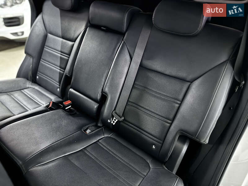 Внедорожник / Кроссовер Kia Sorento 2016 в Николаеве