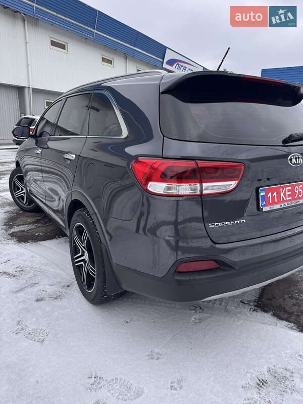 Внедорожник / Кроссовер Kia Sorento 2016 в Луцке