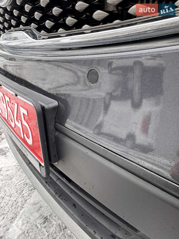 Внедорожник / Кроссовер Kia Sorento 2016 в Луцке