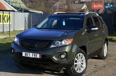 Внедорожник / Кроссовер Kia Sorento 2010 в Хусте
