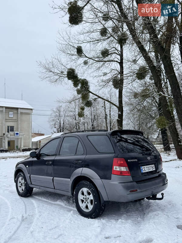 Внедорожник / Кроссовер Kia Sorento 2004 в Черновцах