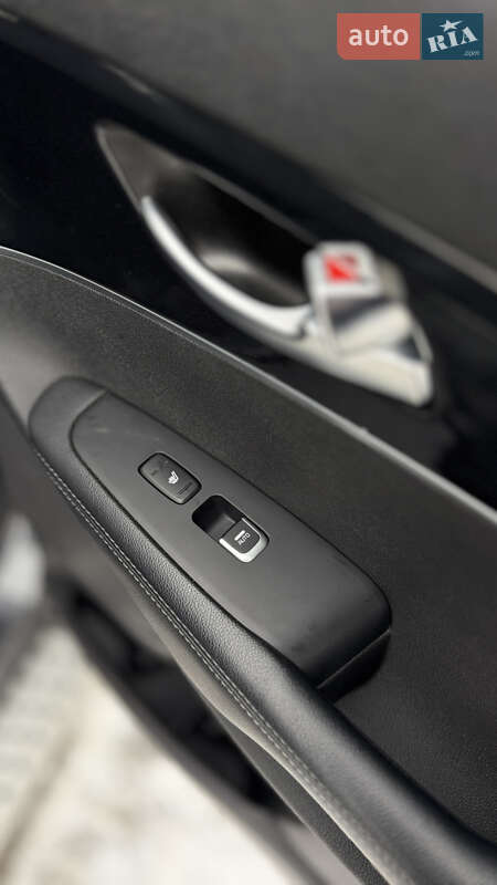 Внедорожник / Кроссовер Kia Sorento 2015 в Луцке фото 49 Внедорожник / Кроссовер Kia Sorento 2015 в Луцке