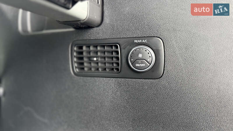 Внедорожник / Кроссовер Kia Sorento 2015 в Луцке фото 56 Внедорожник / Кроссовер Kia Sorento 2015 в Луцке