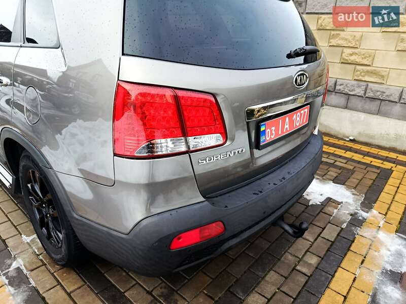 Внедорожник / Кроссовер Kia Sorento 2011 в Луцке