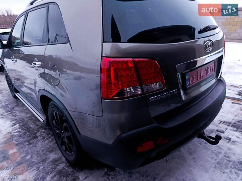 Внедорожник / Кроссовер Kia Sorento 2011 в Луцке
