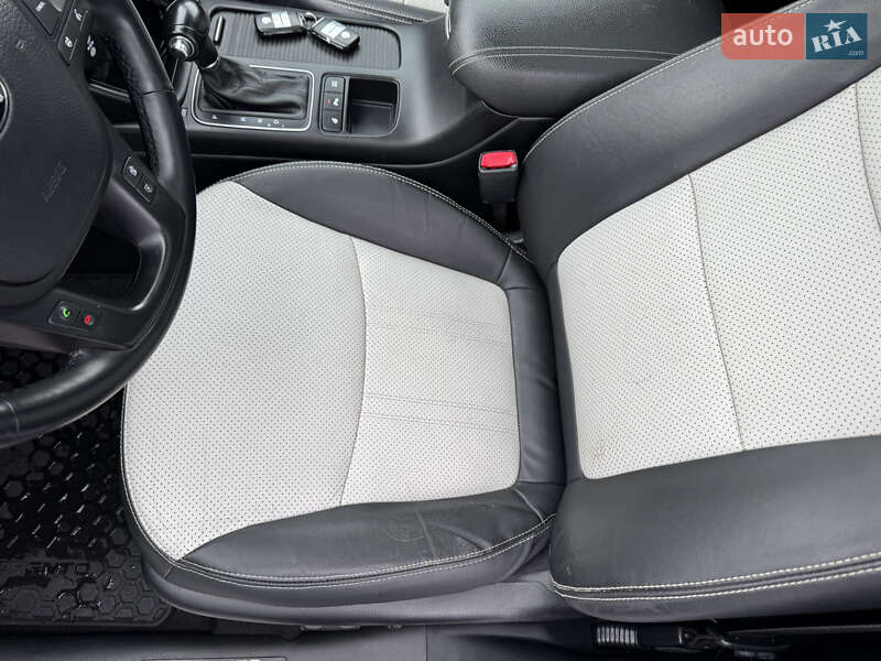 Внедорожник / Кроссовер Kia Sorento 2014 в Луцке