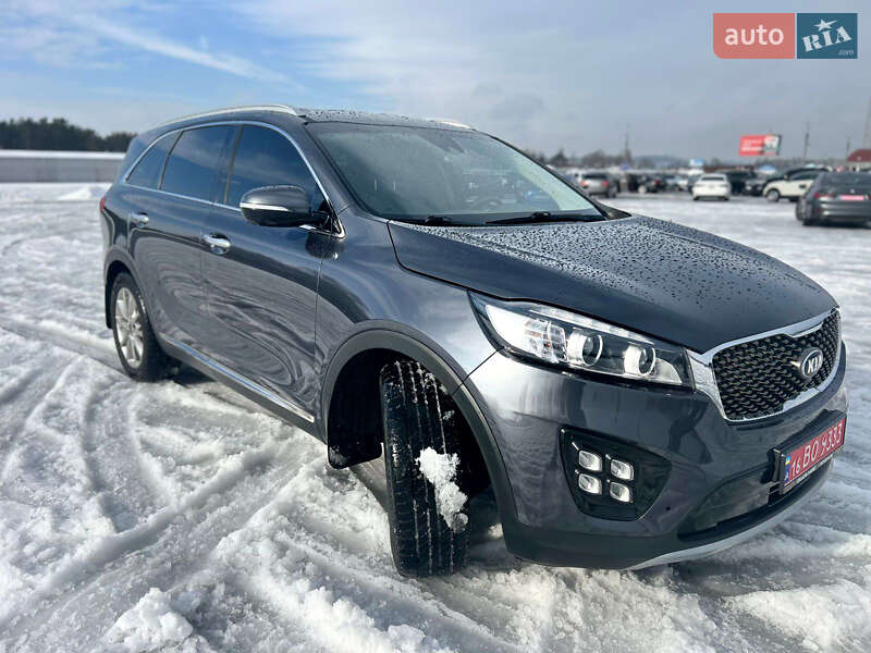 Внедорожник / Кроссовер Kia Sorento 2016 в Киеве