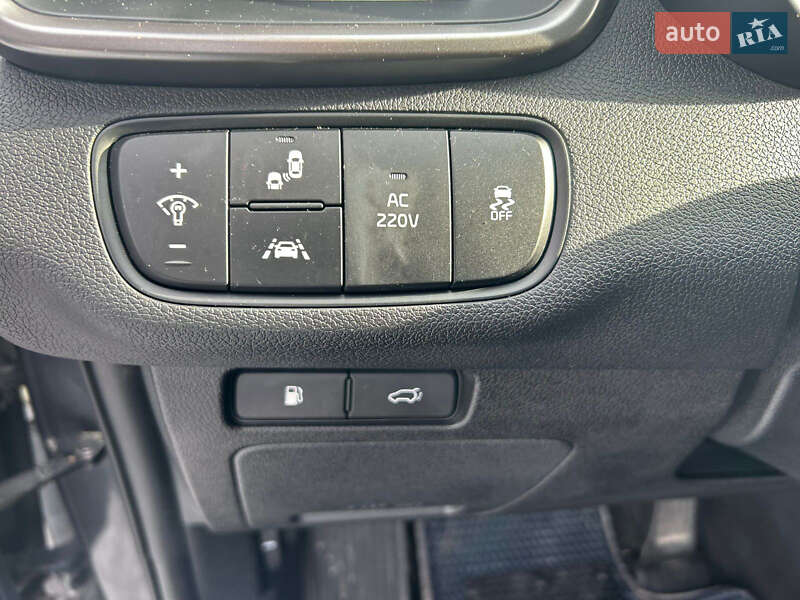 Внедорожник / Кроссовер Kia Sorento 2016 в Киеве