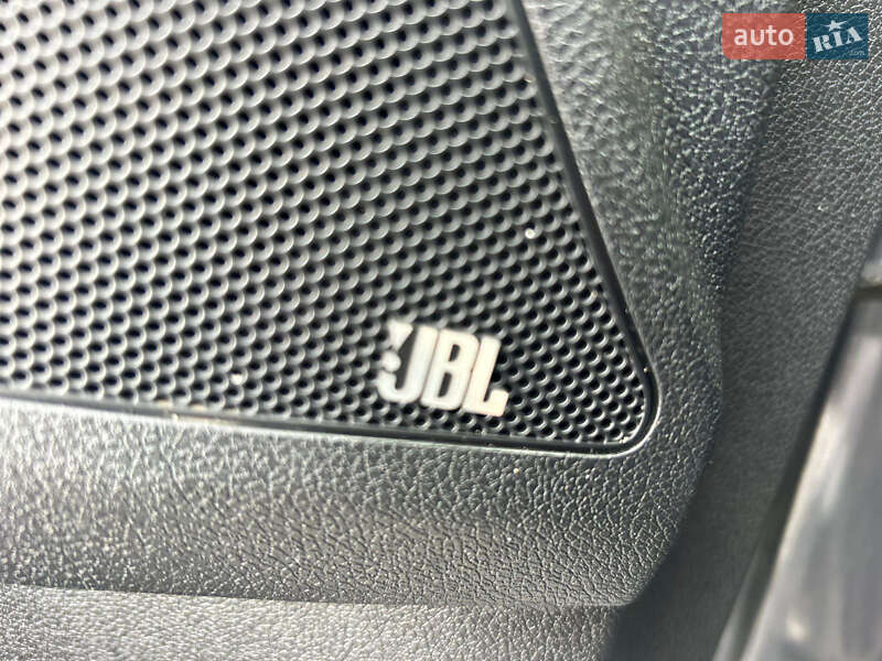 Внедорожник / Кроссовер Kia Sorento 2016 в Киеве