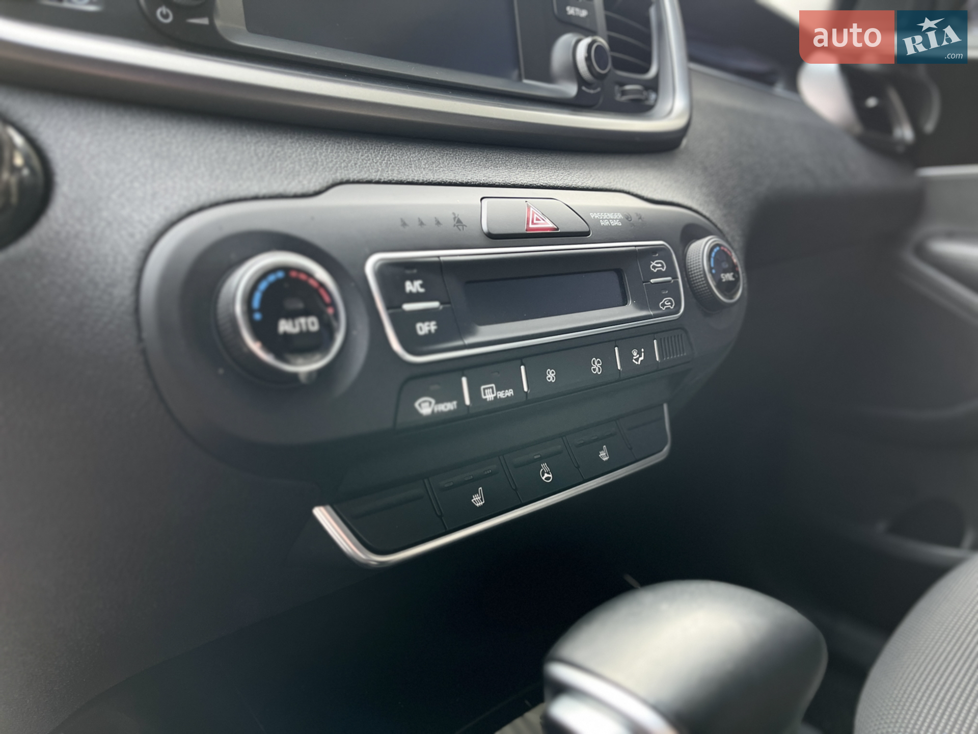 2017 Kia Sorento - мініатюра 18