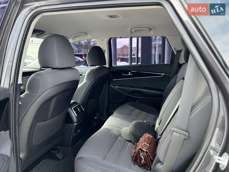 Внедорожник / Кроссовер Kia Sorento 2017 в Луцке