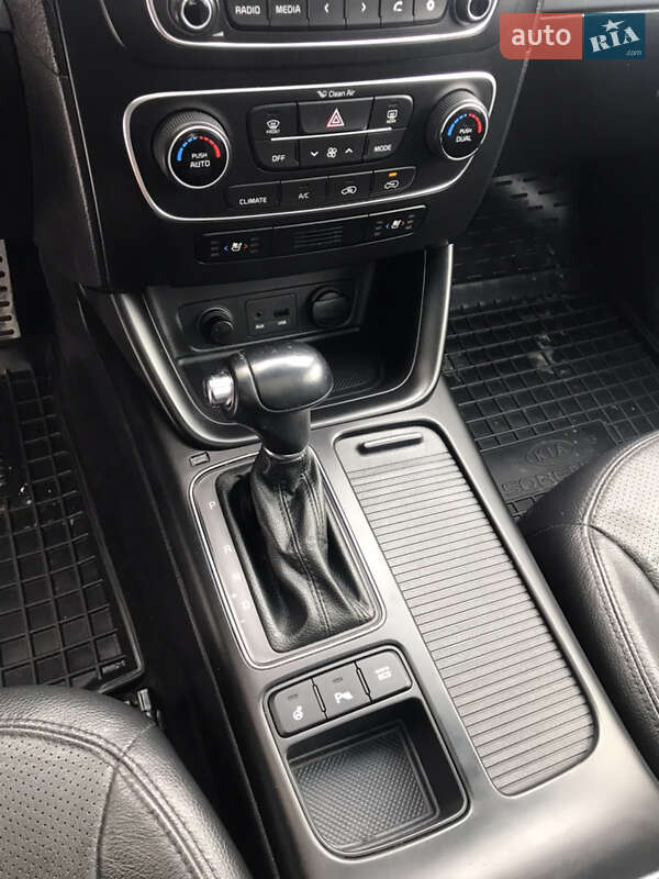 Внедорожник / Кроссовер Kia Sorento 2014 в Виннице фото 43 Внедорожник / Кроссовер Kia Sorento 2014 в Виннице