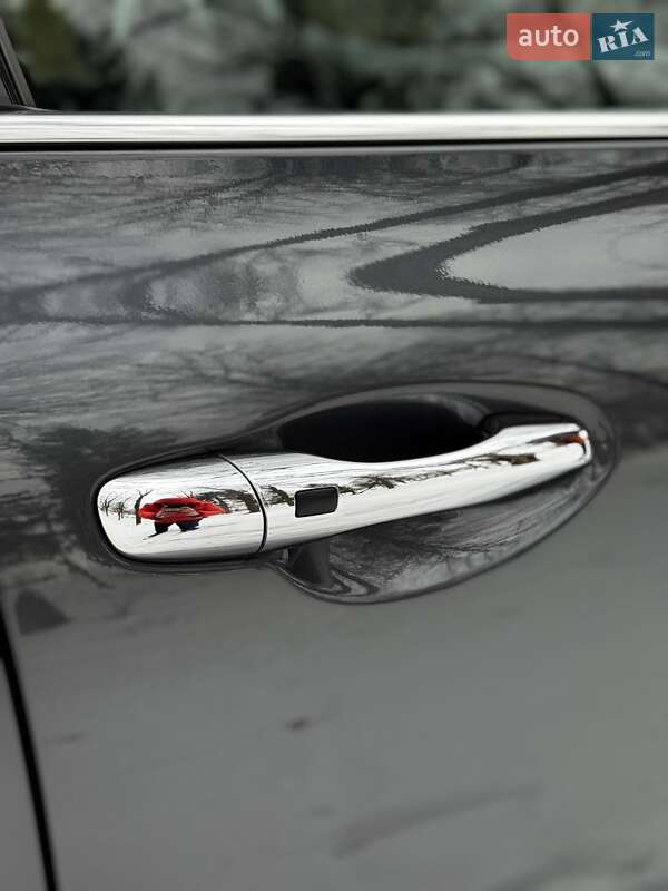 Внедорожник / Кроссовер Kia Sorento 2015 в Калуше