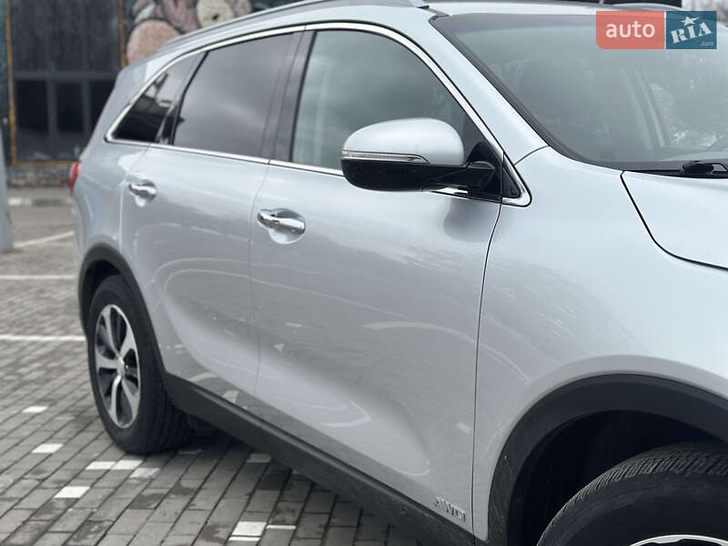 Внедорожник / Кроссовер Kia Sorento 2015 в Луцке