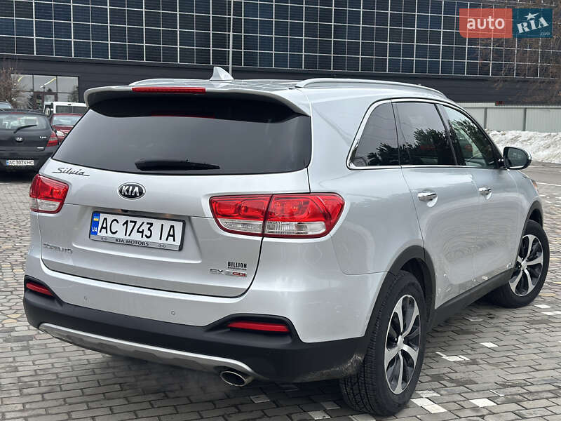 Внедорожник / Кроссовер Kia Sorento 2015 в Луцке