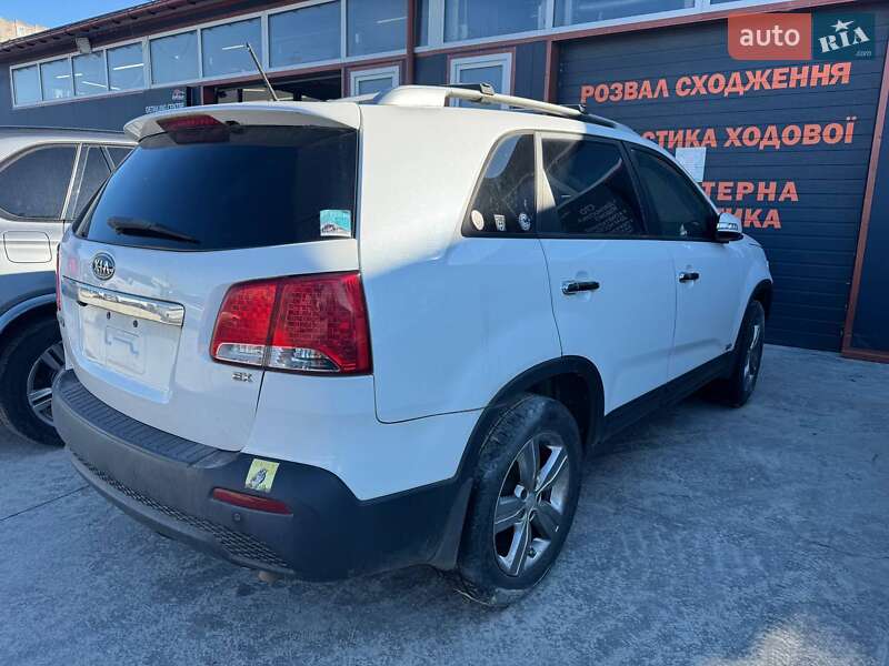 Внедорожник / Кроссовер Kia Sorento 2012 в Львове