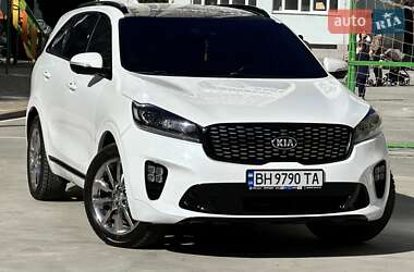 Позашляховик / Кросовер Kia Sorento 2017 в Одесі