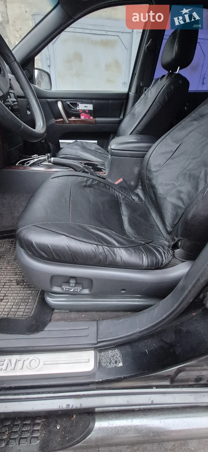 Kia Sorento 2003 VIN KNEJC521835105674 фото оголошення 9 з 14
