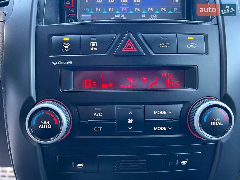 Внедорожник / Кроссовер Kia Sorento 2010 в Львове