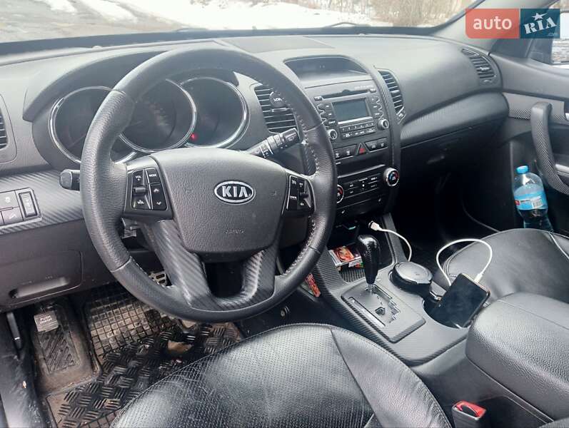 Внедорожник / Кроссовер Kia Sorento 2011 в Кременчуге