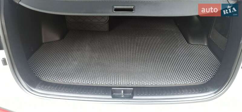 Внедорожник / Кроссовер Kia Sorento 2015 в Черновцах фото 66 Внедорожник / Кроссовер Kia Sorento 2015 в Черновцах