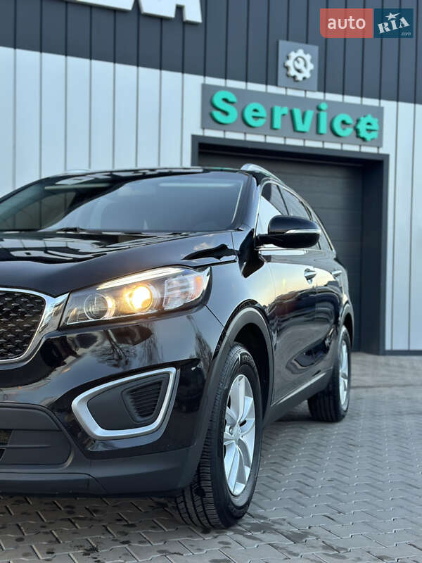 Внедорожник / Кроссовер Kia Sorento 2017 в Владимире